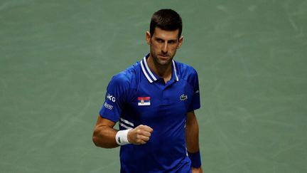 Le Serbe Novak Djokovic lors de la demi-finale de la Coupe Davis&nbsp;face à la Croatie&nbsp;au Madrid Arena, le 3 décembre 2021. (JUANJO MARTIN / EFE / MAXPPP)