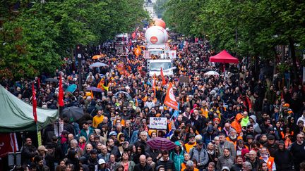 La manifestation syndicale du 1er-Mai à Paris, le 1er mai 2023. (IBRAHIM EZZAT / ANADOLU AGENCY / AFP)