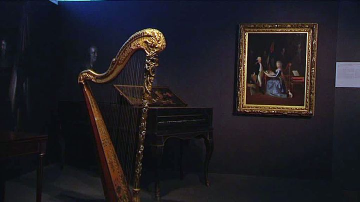 Une harpe offerte par Marie-Antoinette à La Fayette. 
 (Capture d&#039;écran France 3 Atlantique )