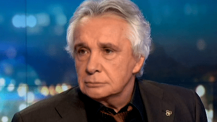 Michel Sardou sur le plateau du 20h de France 2 le 4 mars 2012
 (France 2/Culrurebox)