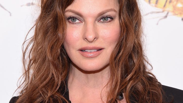 La top model&nbsp;Linda Evangelista à New York, le 17 juin 2015. (MICHAEL LOCCISANO / GETTY IMAGES NORTH AMERICA)