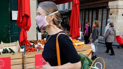 FFP2, FFP3, masque en tissus : le niveau de protection du masque dépend de son type. (FRANCOIS GUILLOT / AFP)