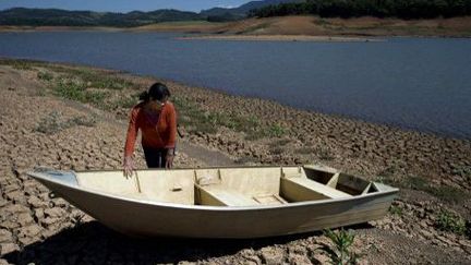 Les lacs de barrage étaient au dixième de leur capacité en novembre 2014. (Nelson Almeida/AFP)