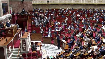 La déclaration d'Emmanuel Macron sur les non-vaccinés lors de son entretien consacré au Parisien, a suscité l'indignation générale, à une période très politique de cette nouvelle année. (CAPTURE D'ÉCRAN FRANCE 3)