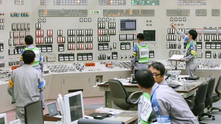 &nbsp; (Salle de contrôle de la centrale nucléaire de Sandaï au Japon © Maxppp)