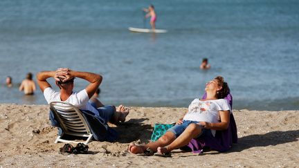 Sur la plage de Cabourg (Calvados), le 13 octobre 2018. (CHARLY TRIBALLEAU / AFP)