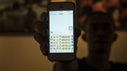 De nombreux emojis sur un smartphone. (PACIFIC PRESS / LIGHTROCKET)