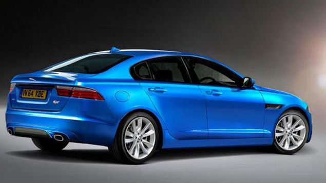 &nbsp; (© Jaguar   Jaguar XE : pas laide. Mais… franchement pas originale !)