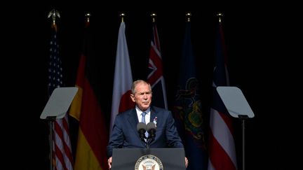 L'ancien président des Etats-Unis George W. Bush lors des commémorations du 11-septembre à Shanksville (Pennsylvanie), le 11 septembre 2021. (MANDEL NGAN / AFP)