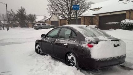 États-Unis : la tempête hivernale fait au moins cinq morts (France 2)