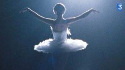 Black Swan : angoisse et danse classique avec Natalie Portman
 (Culturebox)