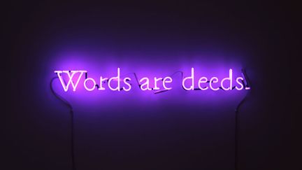 Joseph Kosuth, &laquo; Words Are Deeds &raquo; (&laquo; Les mots sont des actes &raquo;), 1991. (ELODIE DROUARD / FTVI)