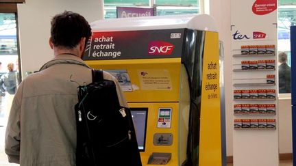 &nbsp; (A compter de ce 1er avril, les échanges de billets à la SNCF sont payants © MaxPPP)