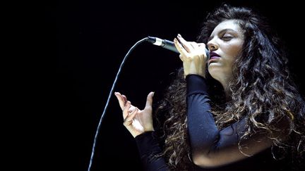 La jeune chanteuse néo-zélandaise Lorde, nominée aux Grammy Awards, notamment pour sa chanson "Royals".
 (Kevin Winter/Getty Images for Radio.com/AFP)