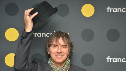 Thomas Fersen,&nbsp;auteur-compositeur-interprète. (JEAN-CHRISTOPHE BOURDILLAT / RADIO FRANCE)