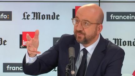 Le président du Conseil européen Charles Michel, invité de l'émission "Questions politiques" sur France Inter ce dimanche 13 décembre. (FRANCEINTER / RADIOFRANCE)