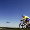 Le coureur américain Lance Armstrong lors du contre-la-montre entre Gaillac et Cap Découverte, le 18 juillet 2003. (TIM DE WAELE / VELO)