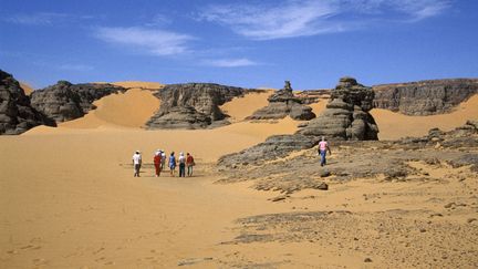 Tamanrasset, dans le sud de l'Alg&eacute;rie, ville pr&egrave;s de la fronti&egrave;re du Niger, o&ugrave; les cadavres de 87 migrants ont &eacute;t&eacute; retrouv&eacute;s. (HERMES IMAGES / TIPS / AFP)