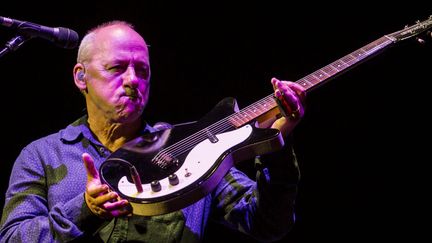 Mark Knopfler sur scène
 (Balazs Mohai/EPA/MAXPPP )