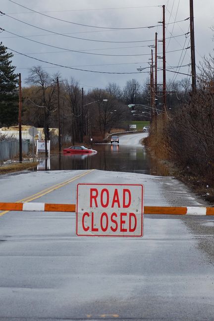 Une route inondée à Warren, le 12 janvier 2017 (MARIE-ADELAIDE SCIGACZ / FRANCEINFO)