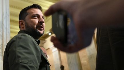 Le président ukrainien Volodymyr Zelensky est aux Etats-Unis pour s'assurer du soutien de son allié. (ANDREW CABALLERO-REYNOLDS / AFP)