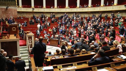 Des députés siègent à l'Assemblée nationale,&nbsp;le 3 mars 2020 à Paris. (LUDOVIC MARIN / AFP)