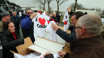 Crise des migrants : 500 Calaisiens manifestent à Paris