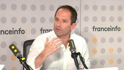 Benoît Hamon, directeur général de l'ONG Singa, invité de franceinfo lundi 12 juin. (FRANCEINFO / RADIO FRANCE)