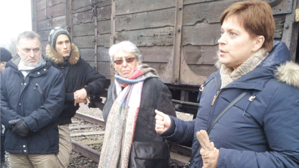 &nbsp; (Yvette Lévy, au centre, a 89 ans et une énergie impressionnante © maxpp)