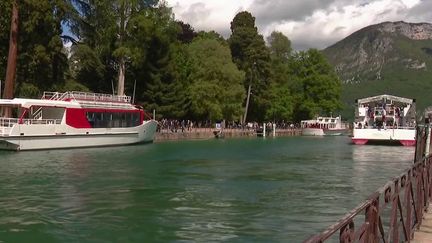 Pont de l'Ascension : escapade enchantée au bord du lac d'Annecy