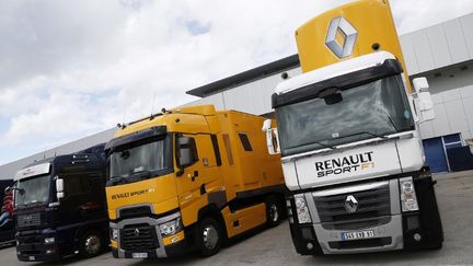 Des poids lourds Renault Trucks en Espagne, le 4 f&eacute;vrier 2015. (DPPI MEDIA / AFP)