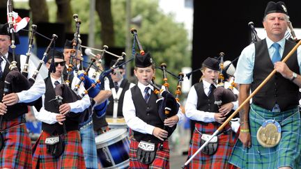 Musiciens irlandais lorsde la parade de la 43e édition du festival Interceltique de Lorient
 (FRED TANNEAU / AFP)