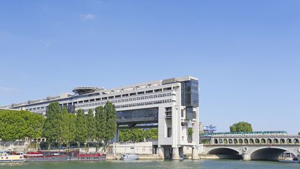 Le ministère de l'Economie, à Paris, le 6 août 2015. (CHRISTOPHE LEHENAFF / PHOTONONSTOP)