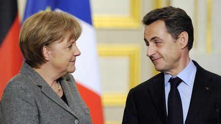 Angela Merkel et Nicolas Sarkozy le 6 f&eacute;vrier 2012 &agrave; l'Elys&eacute;e, &agrave; Paris. (ERIC FEFERBERG / AFP)