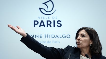 La maire de Paris, Anne Hidalgo, le 21 mars 2019 à Paris. (PHILIPPE LOPEZ / AFP)