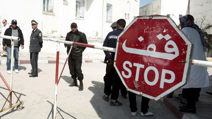 &nbsp; (Le dernier bilan de l'attaque est de 21 morts, rassemblés à la morgue Tunis © REUTERS/Zoubeir Souissi)