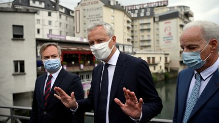 Le ministre de l'Economie, Bruno Le Maire, à Lourdes (Hautes-Pyrénées), le 10 août 2020. (LIONEL BONAVENTURE / AFP)