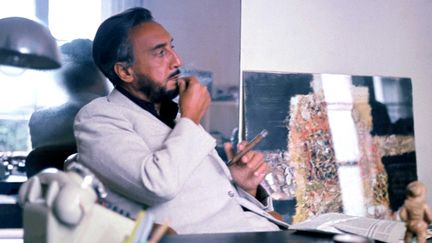 Romain Gary en 1970 dans son bureau à Paris
 (DALMAS/SIPA)