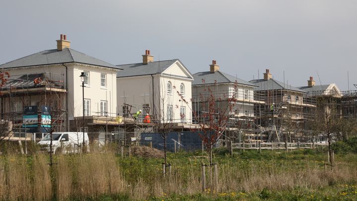 Le dernier quartier de Poundbury doit être achevé pour 2029. (ELISE LAMBERT / FRANCEINFO)