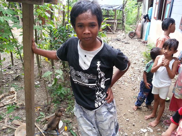 &nbsp; (Arif, 17 ans, vivait dans une petite ville de l'ouest de Sumatra © S.Baer / RF)