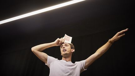 Romain Daroles dans "Phèdre!" (CHRISTOPHE RAYNAUD DE LAGE)