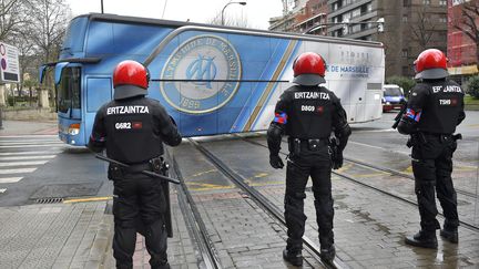 Deux agents de sécurité basques blessés par des supporters marseillais (ANDER GILLENEA / AFP)