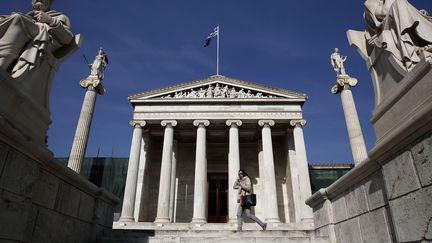 La Gr&egrave;ce a lev&eacute; 3 milliards d'euros sur les march&eacute;s, jeudi 10 avril 2014. (YORGOS KARAHALIS / REUTERS)