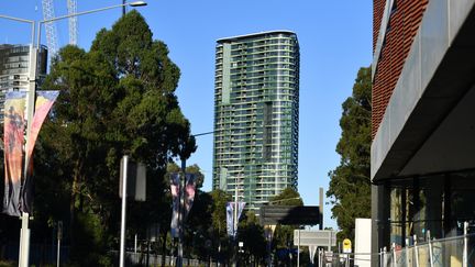 Des centaines de personnes ont été évacuées de l'Opal Tower à Sydney (Australie), le 24 décembre 2018. (MAXPPP)