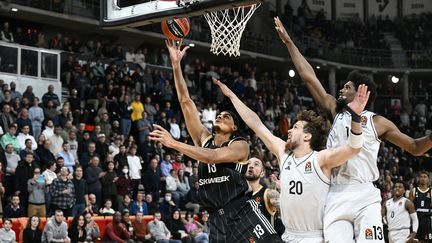 Euroligue : fin de série pour Paris basketball, battu par l'Asvel