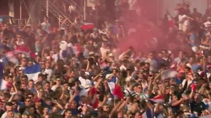 C’est une question qui fait l'objet de concertation citoyenne.&nbsp;La ville de Beauvais a ouvert le débat avec ses habitants afin de savoir s’il faut diffuser ou non les matchs sur grand écran. (FRANCE 3)