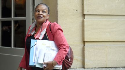 Christiane Taubira, le 6 janvier&nbsp;2016 à l'Hôtel de Matignon.&nbsp; (MARTIN BUREAU / AFP)