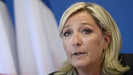 La pr&eacute;sidente du Front National, Marine Le Pen, tient une conf&eacute;rence de presse &agrave; Nanterre (Hauts-de-Seine), le 25 juin 2014. (STEPHANE DE SAKUTIN / AFP)