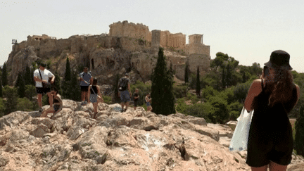 Grèce : le pays tourne au ralenti en raison d’une canicule précoce (France 2)