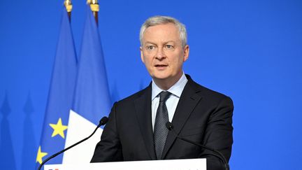 Le ministre français de l'Économie et des Finances, Bruno Le Maire, à l'issue d'une réunion trilatérale sur la politique industrielle européenne à Meudon, près de Paris, le 8 avril 2024. (BERTRAND GUAY / AFP)